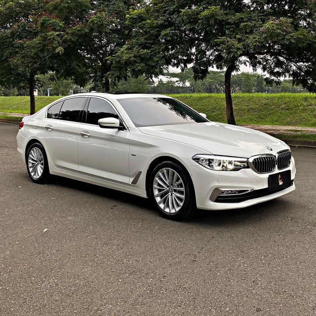 dbc74cca-4e7a-4267-9e38-25138299991a